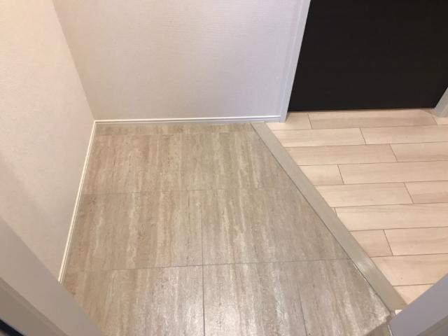 サンフォレスト成和Ⅱ 玄関