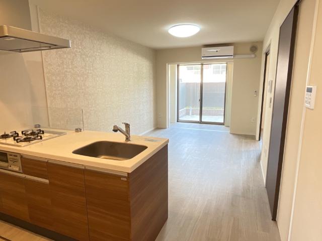 リレア リビング