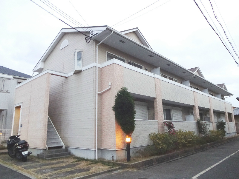 クローバーコート 外観