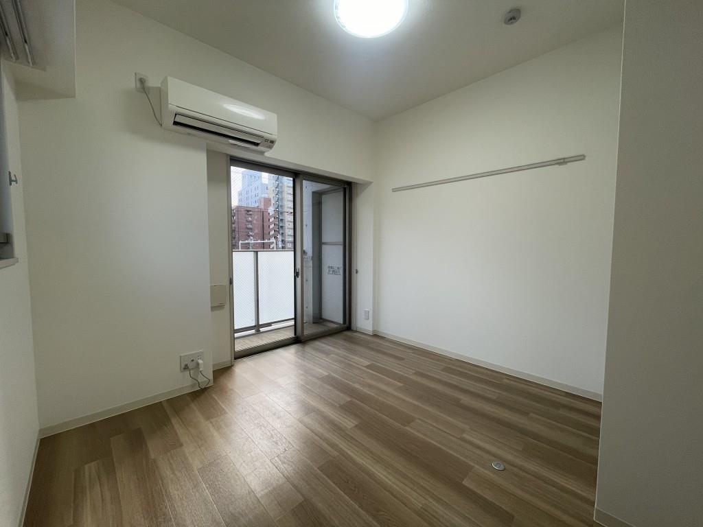 セイワパレス東三国駅前 リビング