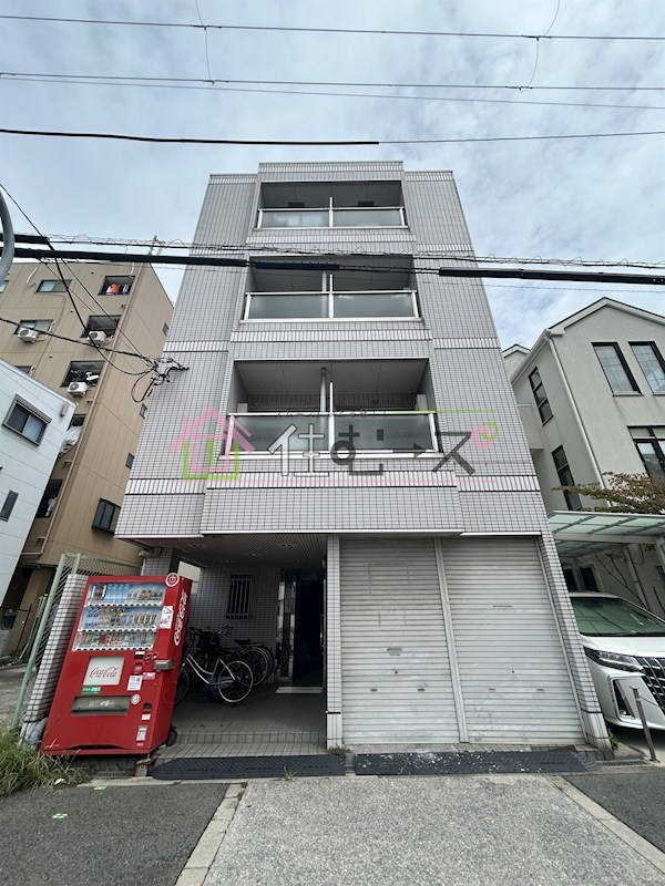 ホワイトハイツ大正 外観