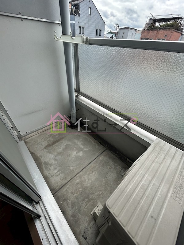 ホワイトハイツ大正 ベランダ