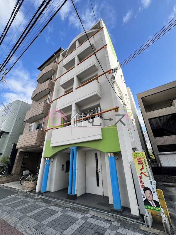 エスティーム18 外観