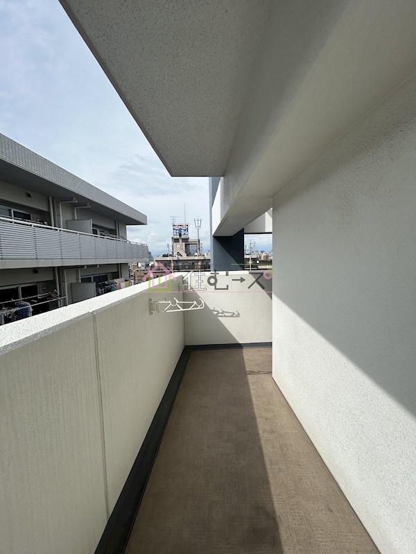 ラシュレエグゼ夕陽丘 ベランダ