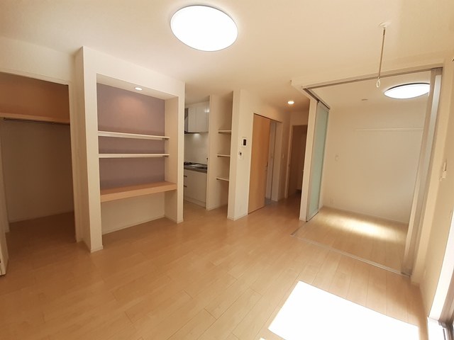 ヴァイオレットガーデン リビング