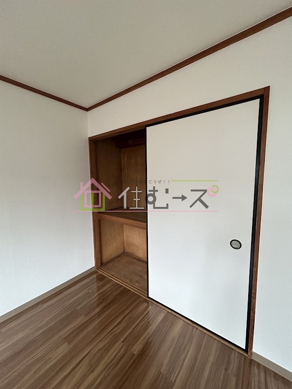 ドルフ岸里 その他6