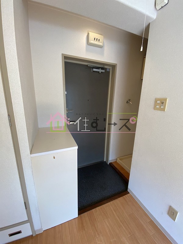 パレックス野田 玄関