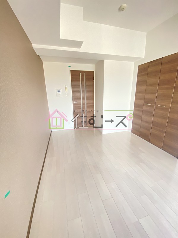 サムティ大阪CITY WEST リビング
