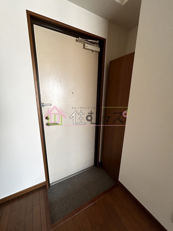 パステル東幸 玄関