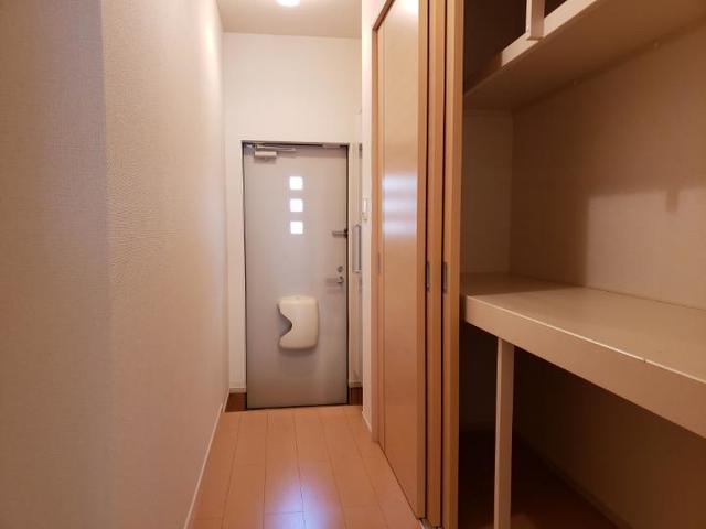 ポルトボヌールⅠ 玄関