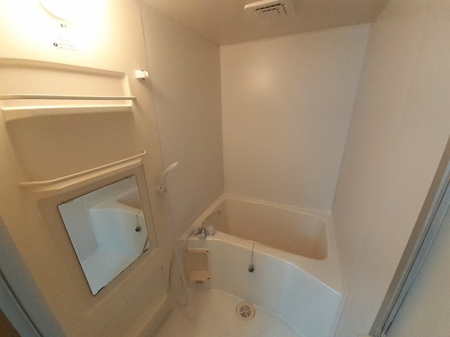 ファミール本田パートⅥ 風呂画像