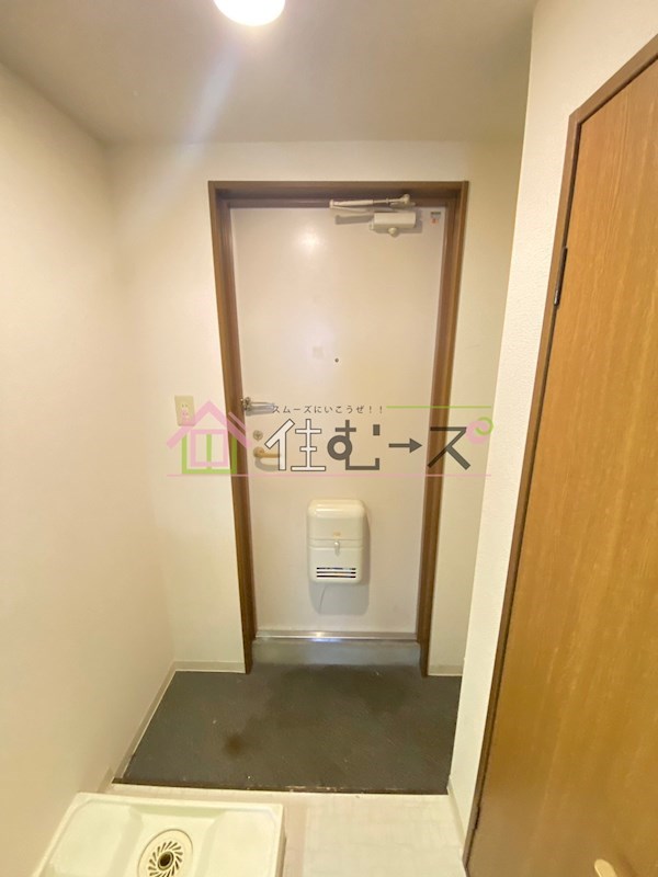 プレール新町 玄関