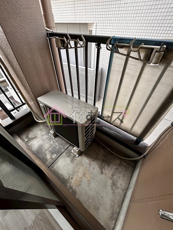 グランドハイツ万代東 ベランダ