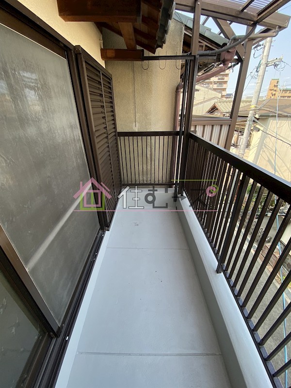 長吉長原1丁目貸家 ベランダ