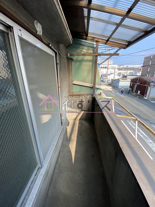 瓜破西2丁目店舗付住宅 ベランダ