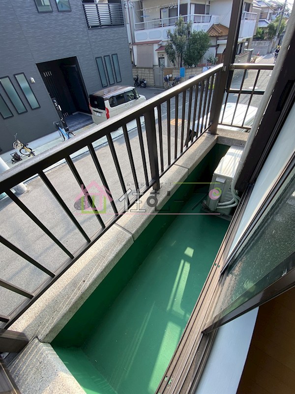 大阪市平野区瓜破東4丁目 ベランダ