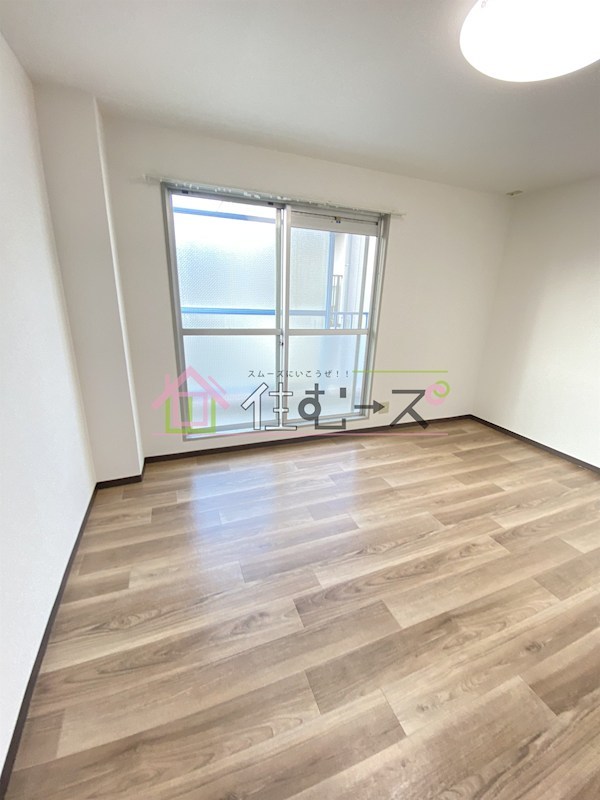 ホワイトハウス平野 ベッドルーム