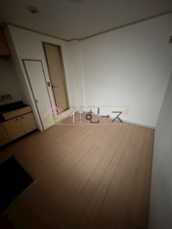 じんともす照が丘 リビング