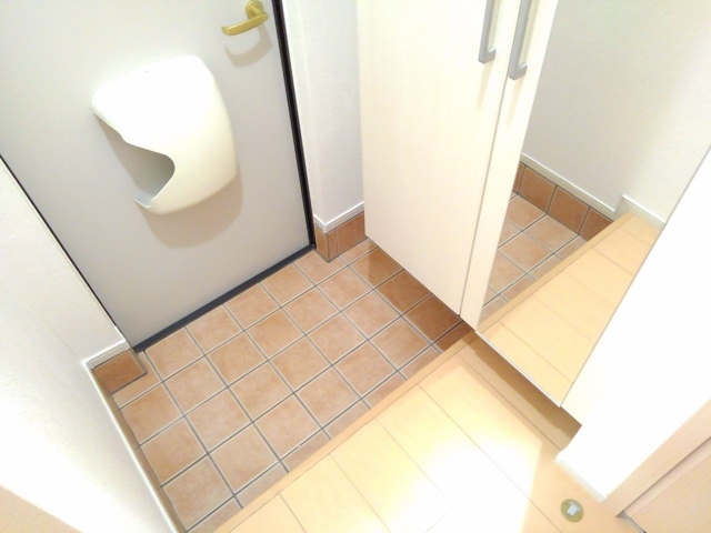 アルコバレーノ　和 玄関