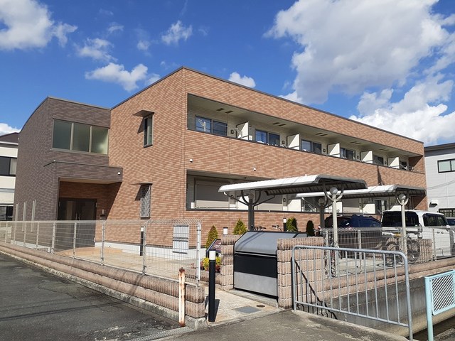 グランデイソラ 外観