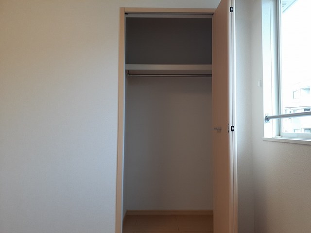 コリーヌ その他4