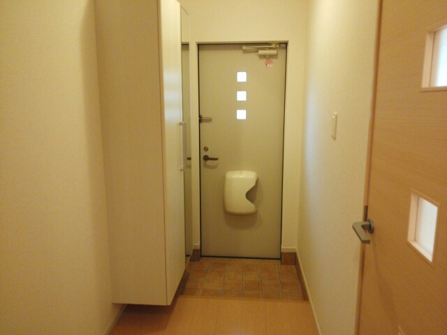 アリス　Ⅰ 玄関