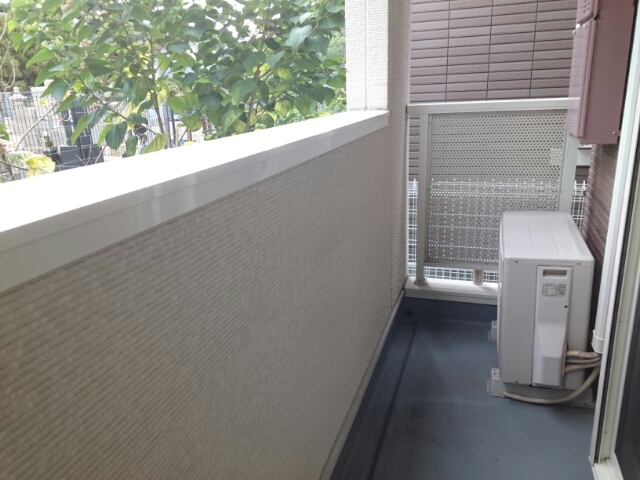 ジュネス１番館 ベランダ
