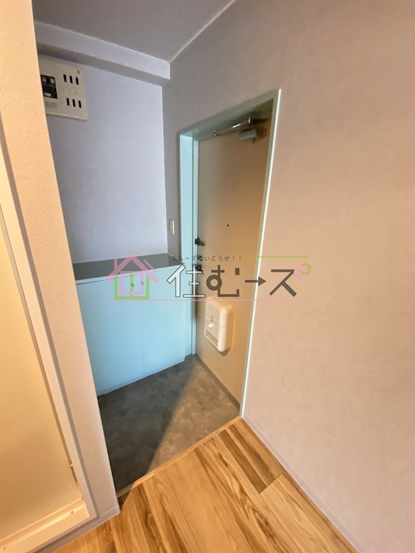 フィエンテ泉尾 玄関