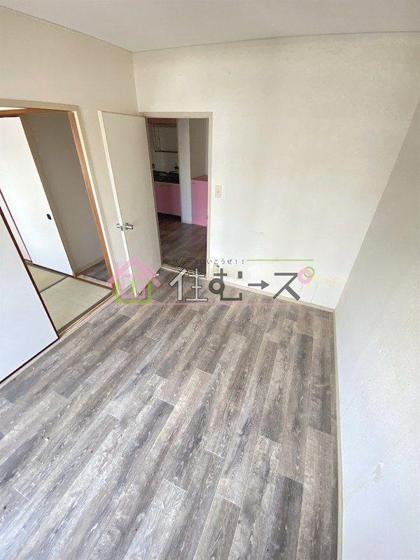 プレアール西加賀屋 リビング