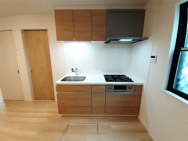 プラム江坂 キッチン