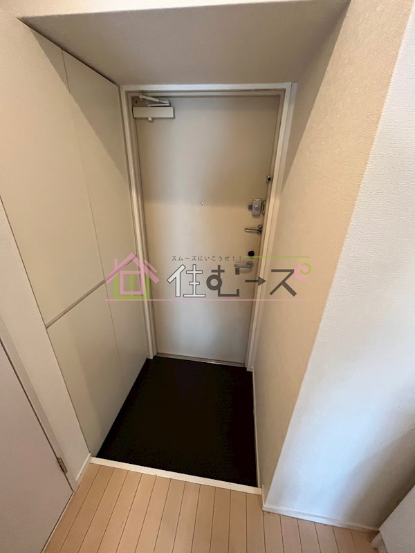 北堀江GGR 玄関