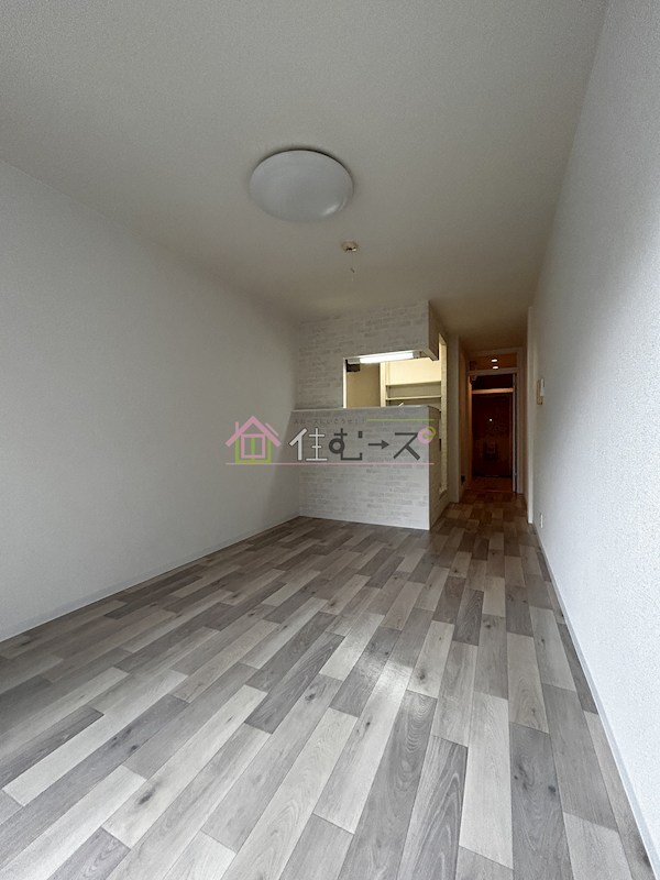 RINコート巽東 リビング