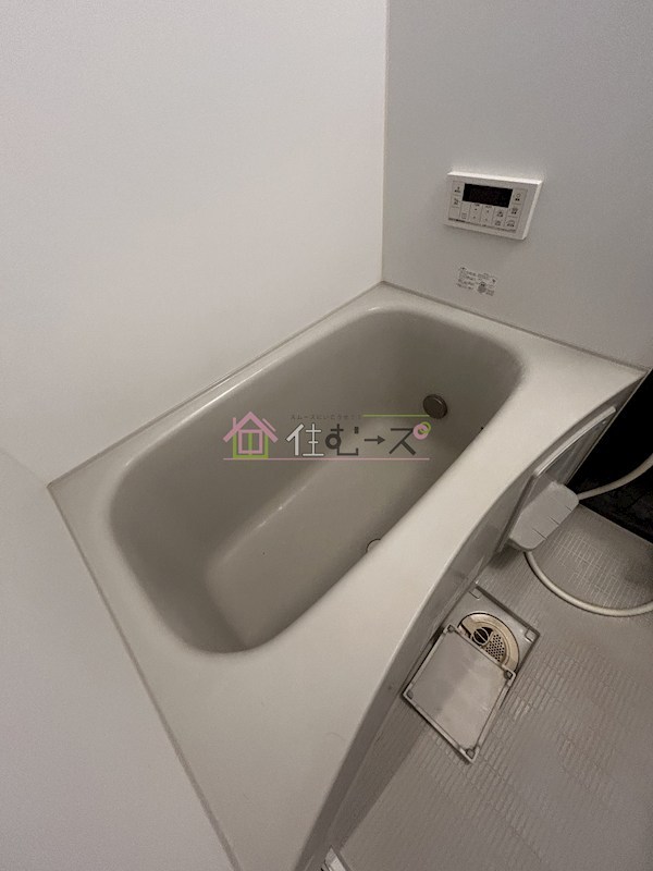 バズグロウ小路 風呂画像