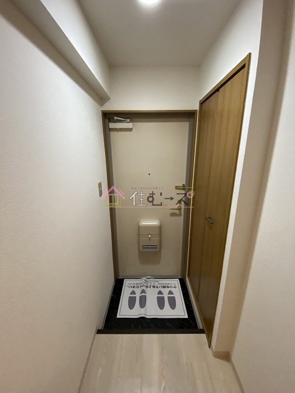 TATディナスティ西本町 玄関