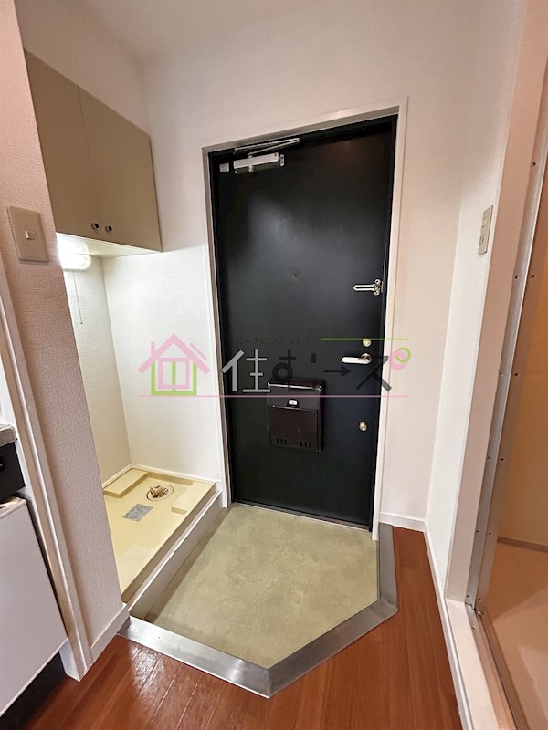 大国町青山ビル　別館 玄関