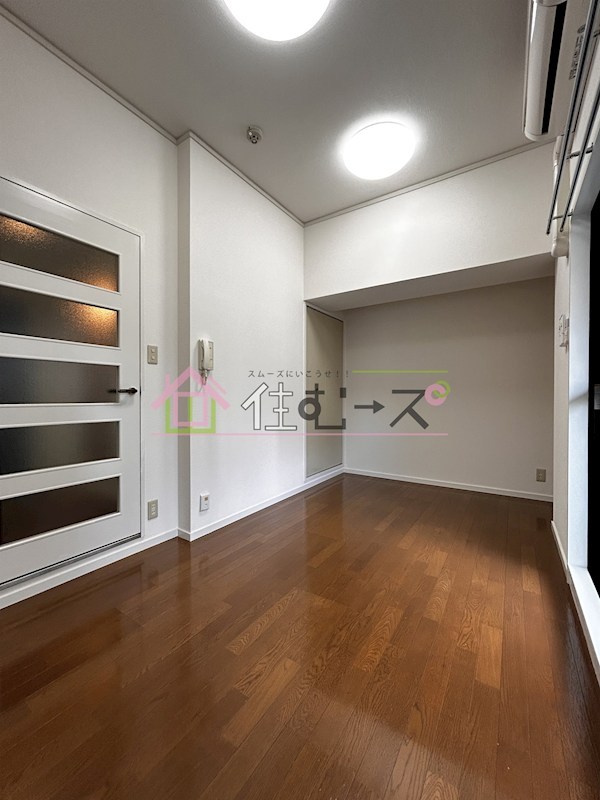 大国町青山ビル　別館 リビング