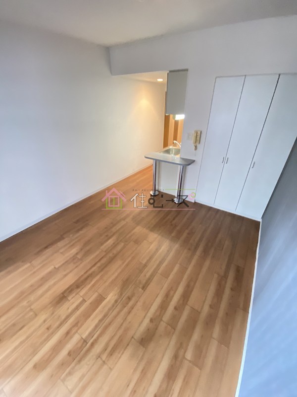 アスリート本町西 リビング