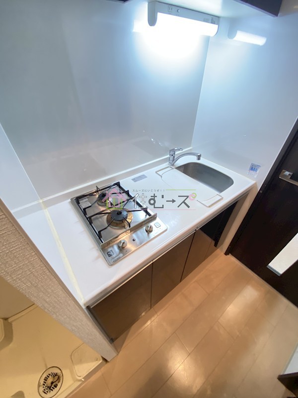 エステムコート阿波座プレミアム キッチン