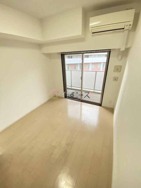 エステムコート阿波座プレミアム ベッドルーム