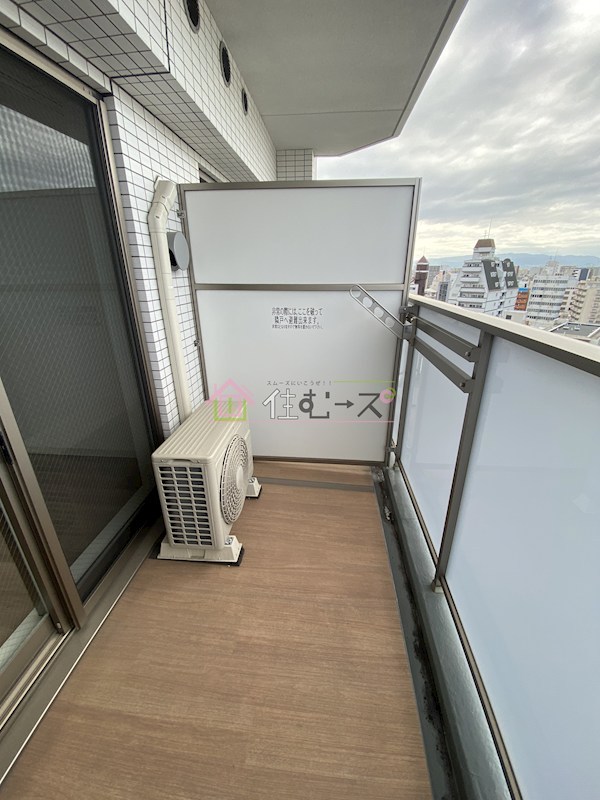 プレミアムコート阿波座WEST ベランダ