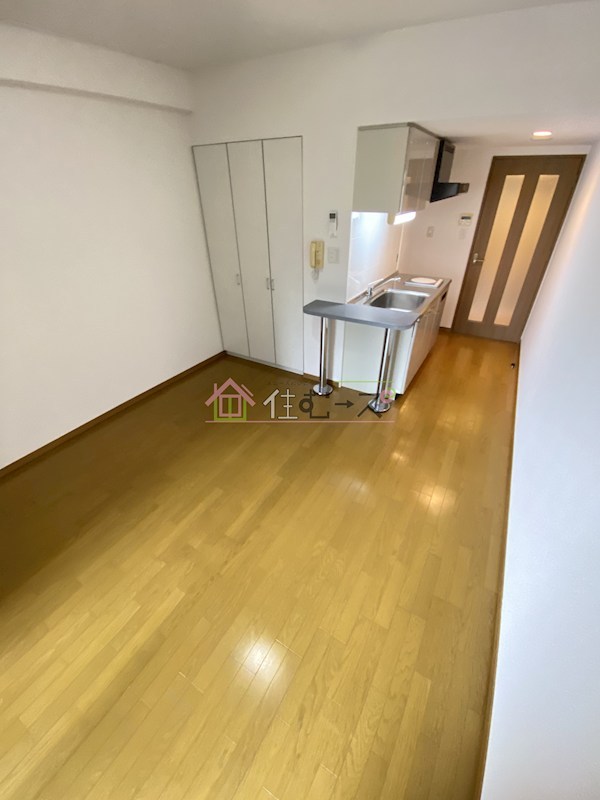 アスリート本町西 リビング