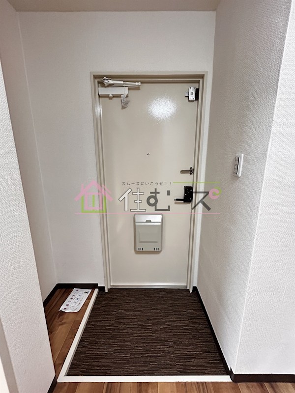 フレンドハイツ 玄関