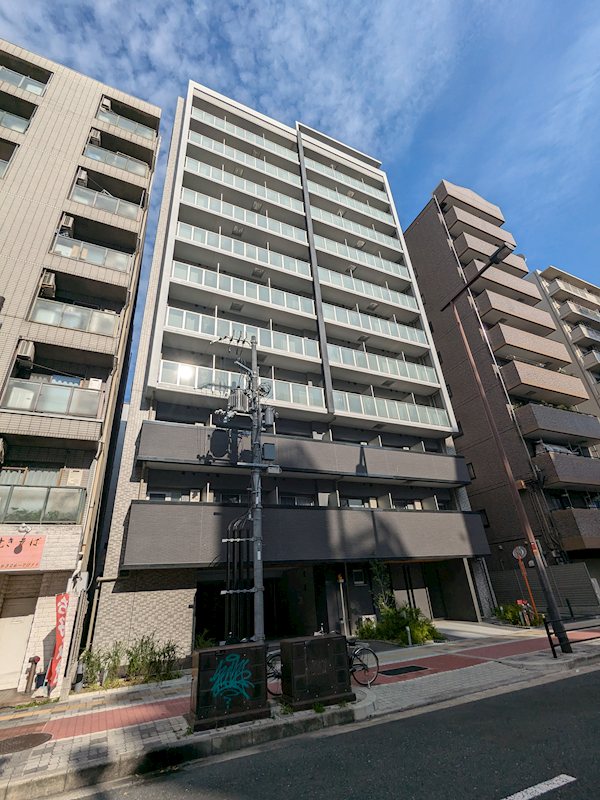 エスリード新大阪ラヴァーグ 外観
