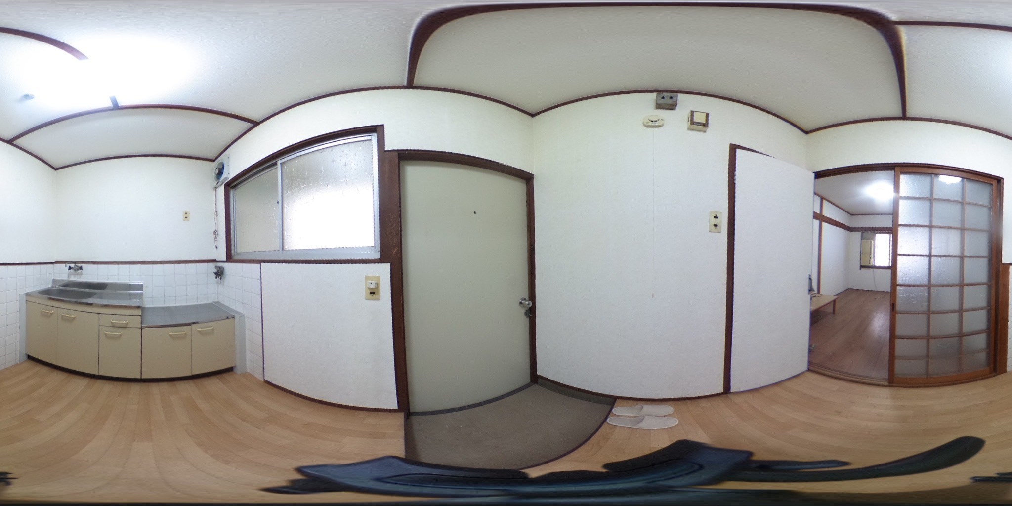 ハイツ葵 玄関