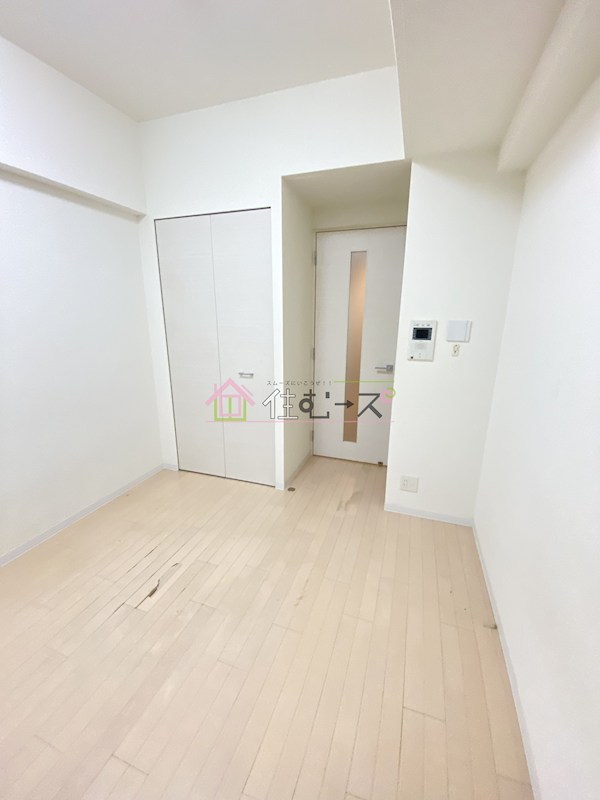 エステムプラザ大手前エヴァース リビング