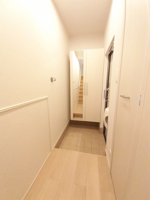 ケーズコート　鶴原Ⅲ 玄関