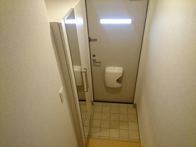 カーサ・ここ 玄関