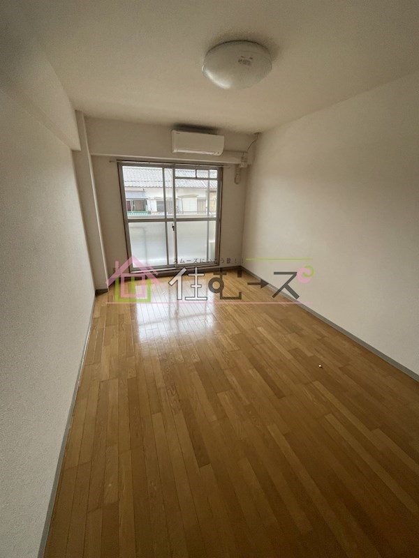 シロスハヤシ  ベッドルーム