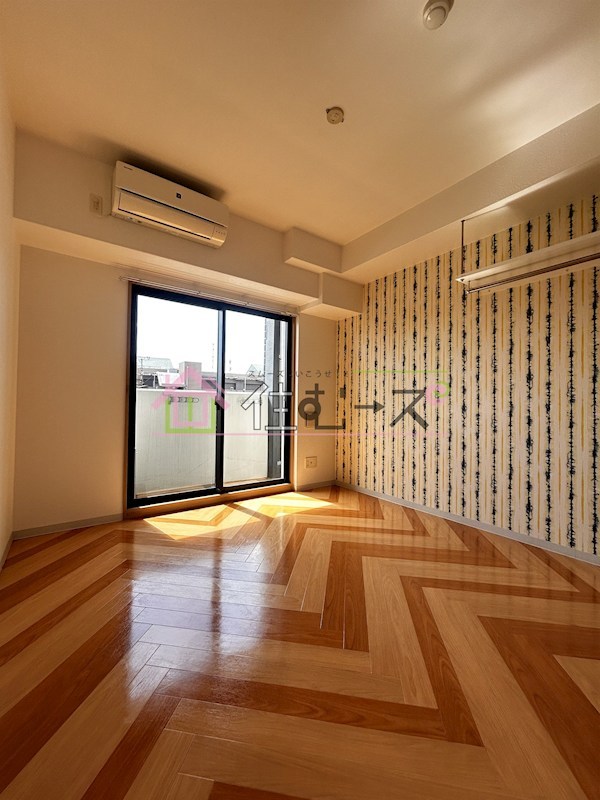 ウインズコート新大阪Ⅱ ベッドルーム