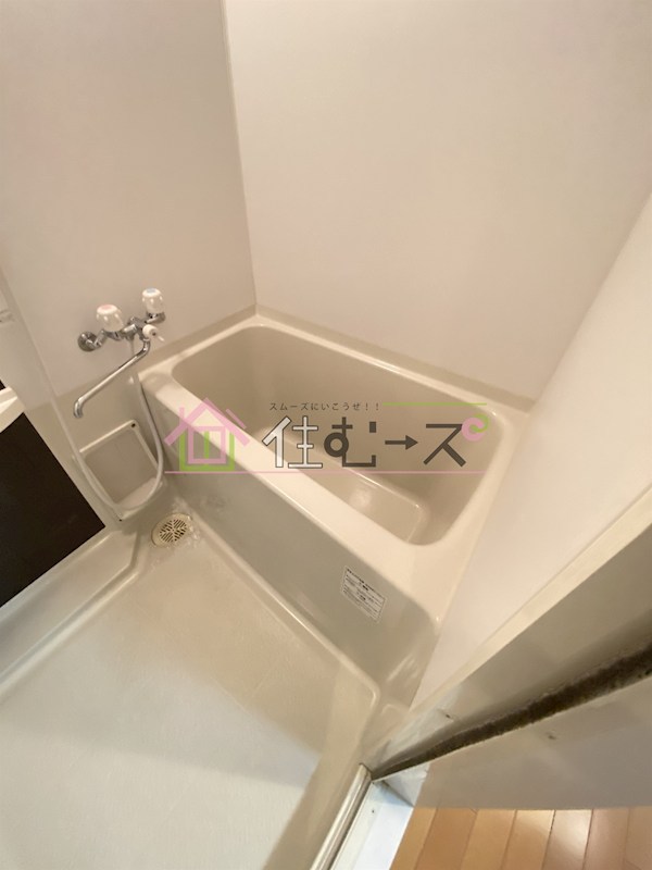 エステムコート新大阪Ⅶステーションプレミアム 風呂画像